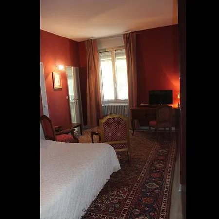 Carcas Hotes Bed & Breakfast 2*