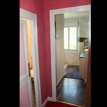 Bed & Breakfast Carcas Hotes 2*