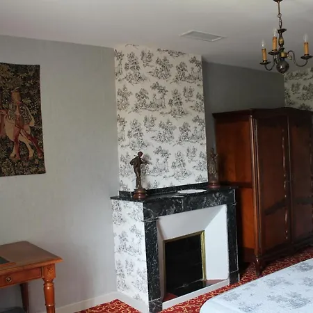 Carcas Hotes Bed & Breakfast 2*